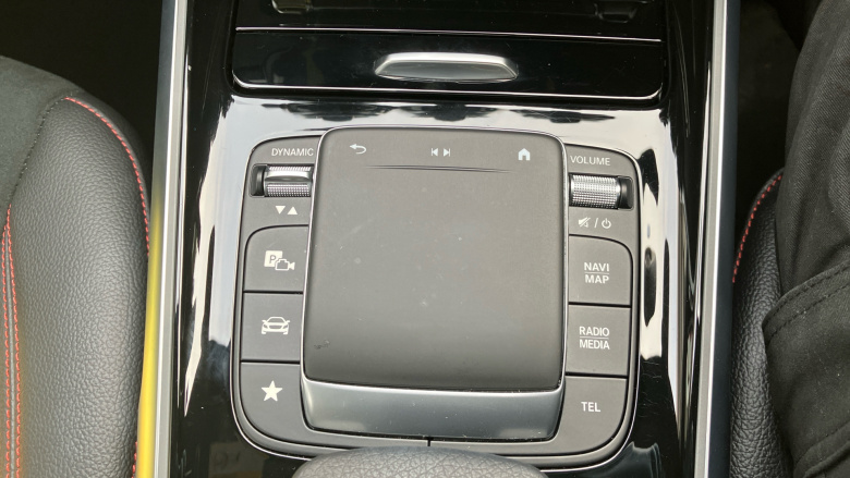 Mercedes-Benz GLB 200 AMG Line Premium 5dr 7G-Tronic Petrol Estate